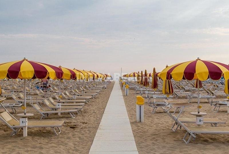 Hotel Paradiso Rimini Exterior foto