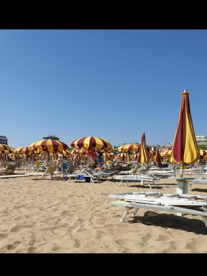 Hotel Paradiso Rimini Exterior foto